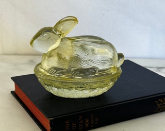 LE Smith Yellow Covered Glass Bunny Dish