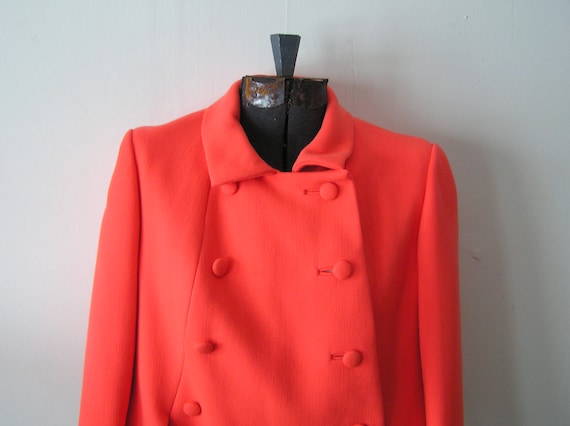 Vintage Coral Colored Jackie O// Mad Men Style Nat