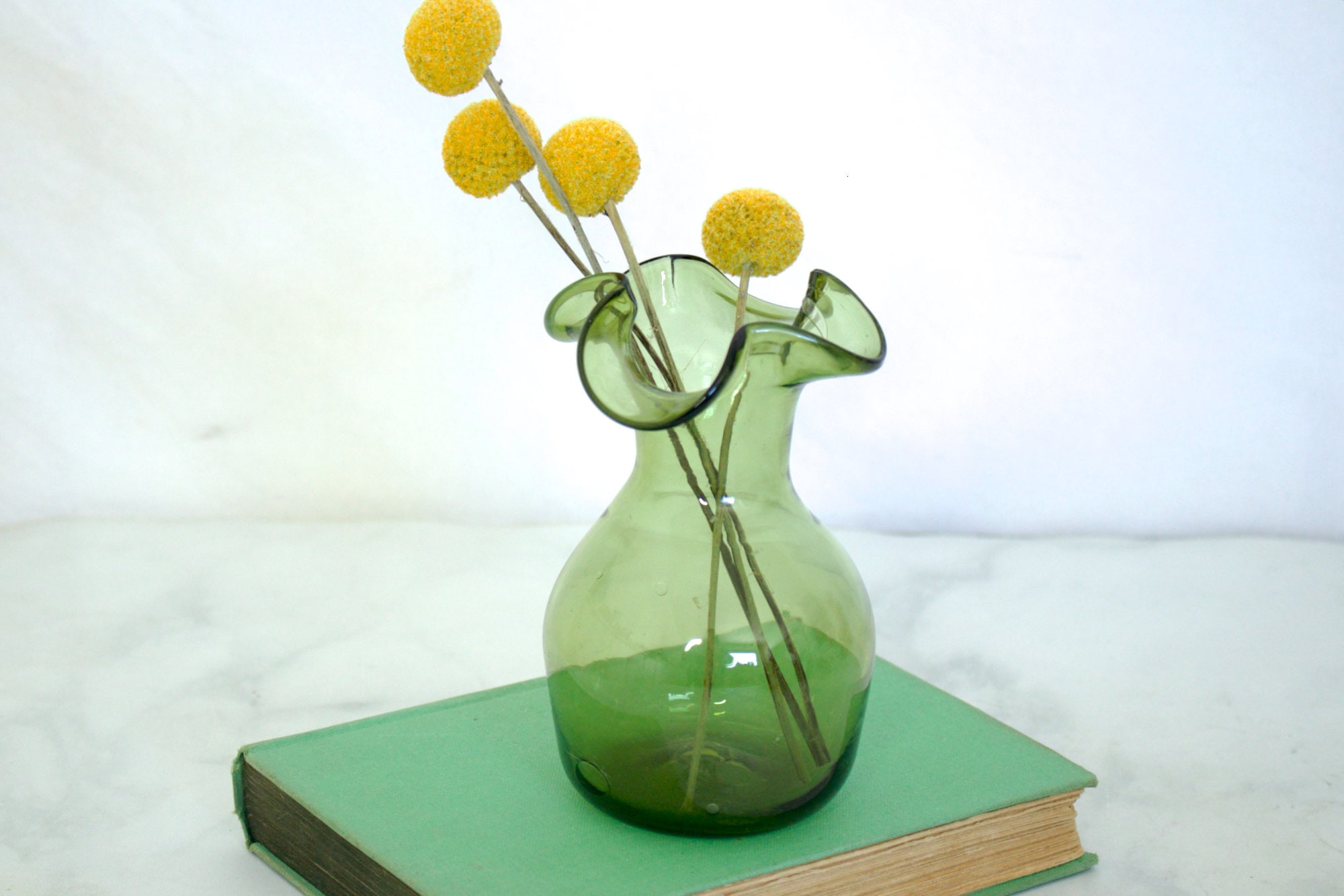 ブレンコガラススタイルグリーン花瓶 - Etsy 日本