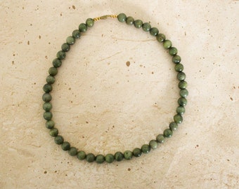 Vintage Green Stone Bead Necklace