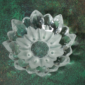 Nybro Sweden Glass Flower Dish- Sunflower