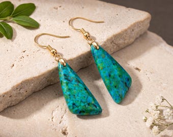 Pendientes colgantes de piedra natural, pendientes geométricos azul verdosos, pendientes de gancho dorados, joyería bohemia colorida, pendientes colgantes llamativos, regalo para ella.