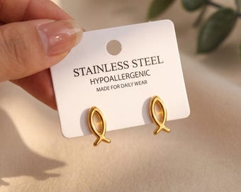 Gold Fish Stud Earrings – Minimalist Stainless Steel Jewelry, Perfect Gift for Her, Dainty Everyday Earrings.