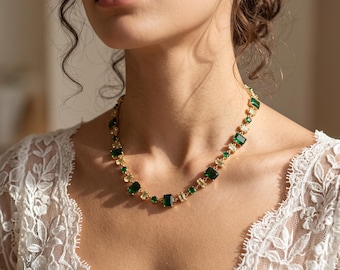 18K Gold Filled Green CZ Necklace,Green Crystal Necklace,Geometric Statement Necklace,Gold Link Necklace,Gift for Her