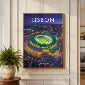 Puede incluir: Un juego de tres tazas de cerámica con un acabado moteado y mate. Las tazas son de color crema, gris claro y gris oscuro. Cada taza tiene un diseño simple y minimalista.