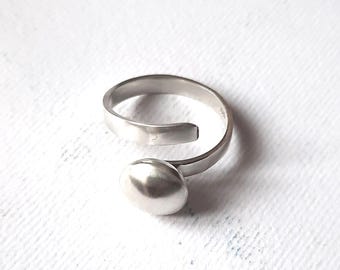 Silver Dot Ring, Adjustable Open Solitaire