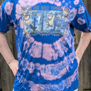 かいじゅうたちのいるところのタイダイシャツ