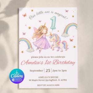 Könnte beinhalten: Eine verspielte Einladung zum 1. Geburtstag von Amelia, mit einer Fee und einem Einhorn. Das Design umfasst einen Ballon mit der Zahl eins, Regenbogen, Schmetterlinge und Sterne. Der Text lautet "Our little one is magical!" und gibt Datum, Uhrzeit und Ort der Party an.