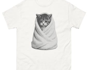 Camiseta divertida y triste de gatito Purrito, camiseta gráfica de gato envuelto en toalla.