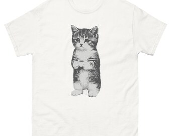 Camiseta divertida con estampado de gato triste y café, camiseta con estampado de gatito adorable con mensaje de ánimo matutino.