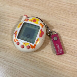 Vintage Japanese Tamagotchi 2004 Tested Working V3 "Flower" Authentic Virtual Pet from Japan image 9