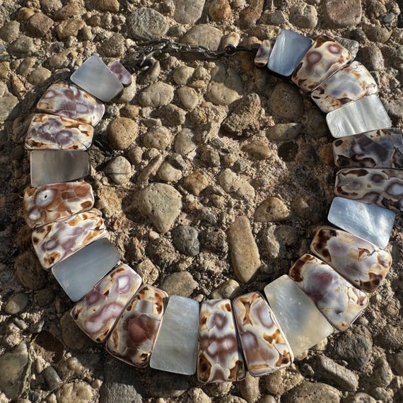 Vintage Brown Lip Shell Mosaic Collar Necklace | … - image 2