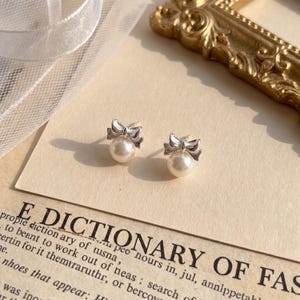 Silver Filled Butterfly Pearl Stud Earrings, Dainty Cute Minimalist Earrings, Small Elegant Jewelry, Everyday Gift for Her