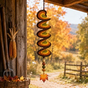 Herbstliches Häkelmuster für Anfänger: Einfache spiralförmige Herbstdekoration zum Aufhängen für Garten, Fenster, Balkon und als Geschenk (PDF-Download)