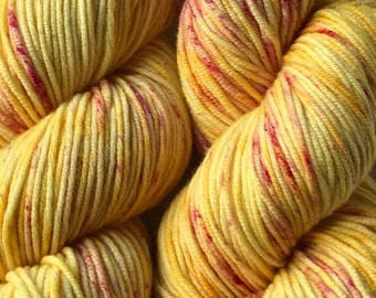 DK Yarn Hand Dyed Super Wash Merino. Colourway: Yellow Sunset