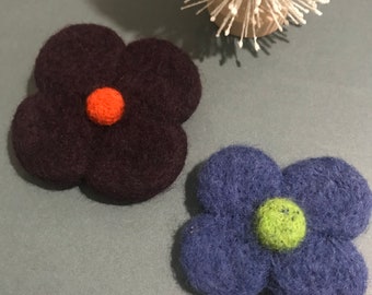 Colorful Needle Felted Flower Pin (large / 3")