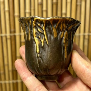 Vintage Bronze geschnitzte Kohlkopfschale Statue