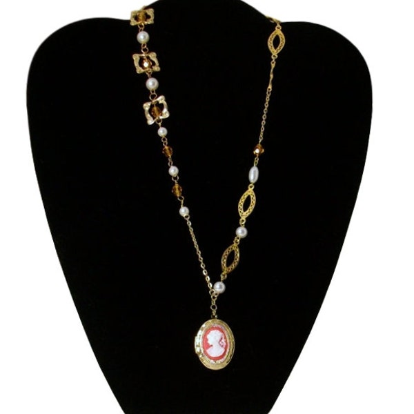 Vintage cameo locket necklace- coral cameo necklace-locket necklace - coral necklace- cameo