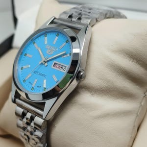 Automatisch gerenoveerd klassiek Seiko 5-daags horloge: blauwe wijzerplaat roestvrijstalen band vintage