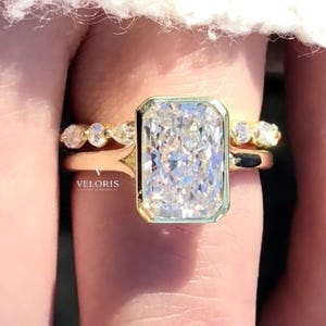 Emerald Cut Moissanite Engagement Ring 14K Gold, Bezel Set Solitaire Ring, Minimalist Diamond Ring, Dainty Stackable Bridal Ring Set