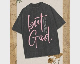 Camiseta vintage com estampa cristã lavada, estilo streetwear com temática religiosa.