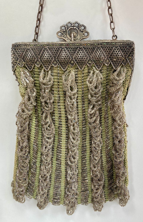 1920s beaded frame handbag in green with silver g… - image 3