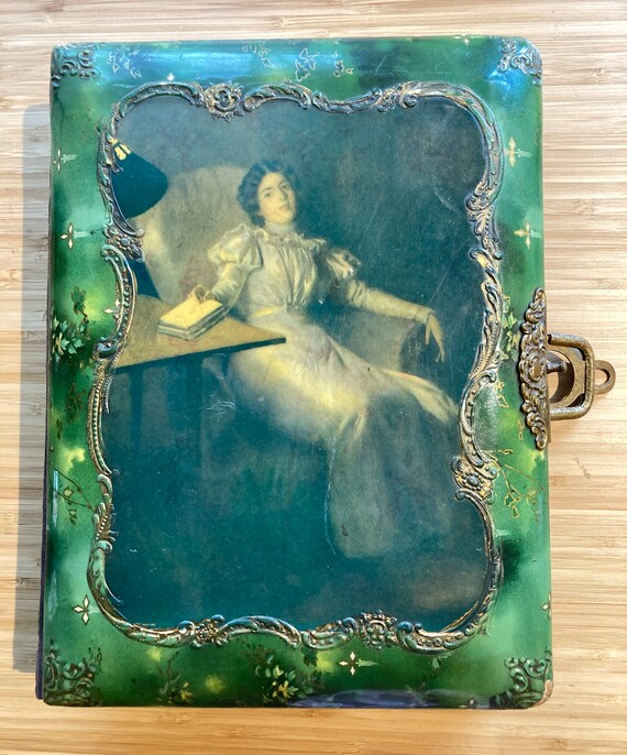 1890s Victorian Edwardian Photo Album With Pictorial