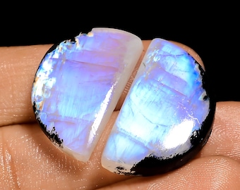 Par de Pedras da Lua Cabochão com Base Plana Polida em Ambos os Lados, Tamanho 25x15x5 mm, Pedra Branca