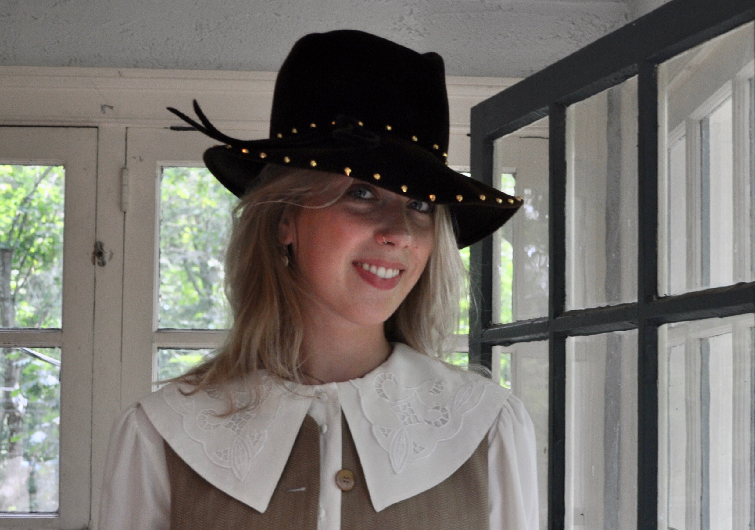 Vintage Adolfo II Gold Studded Wool Hat with Feather Vintage Adolfo Hat - Etsy main image 4