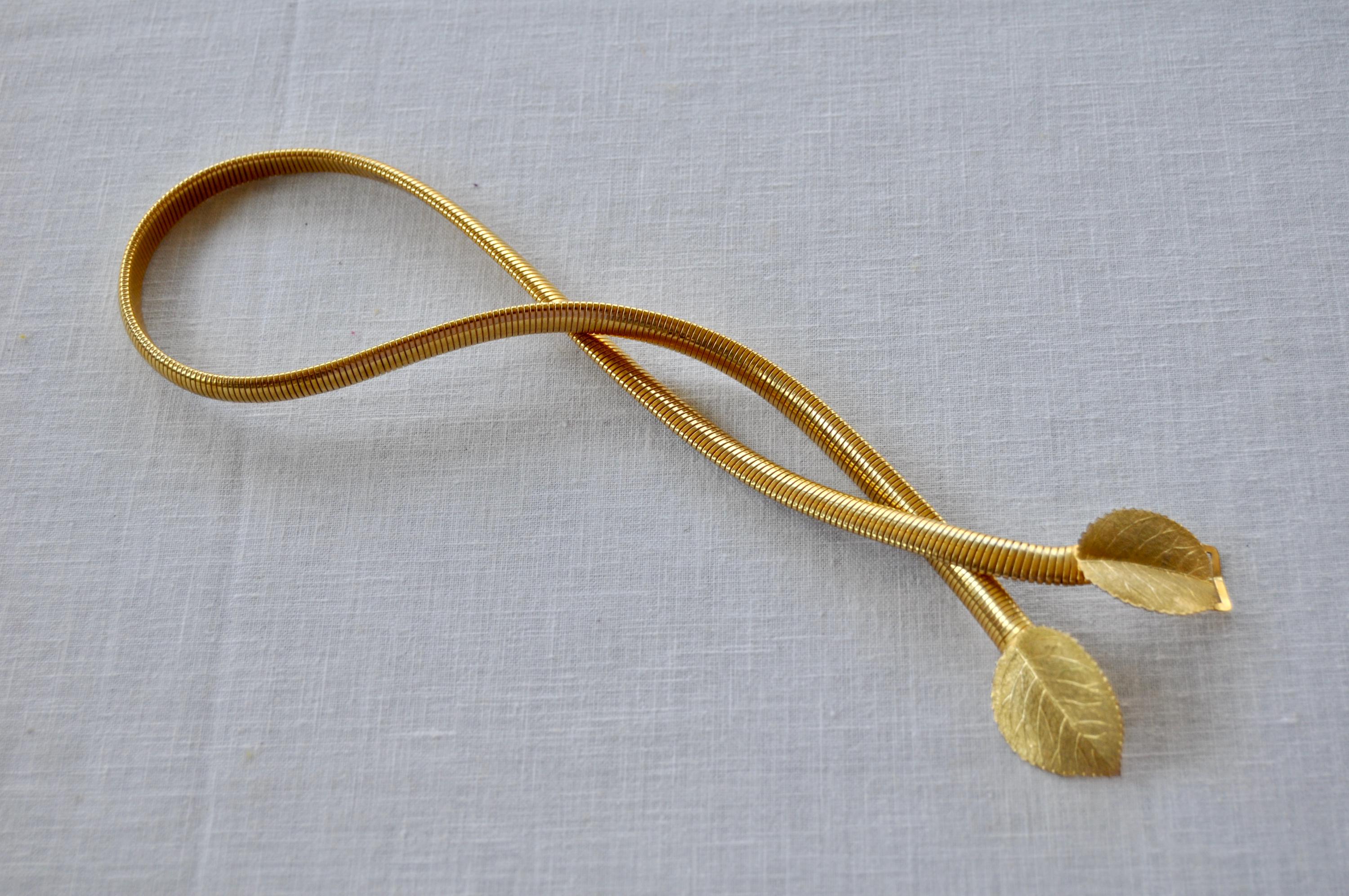 Vintage Gold Tone Tiered Link Belt With Three Front Accent Loops 34\