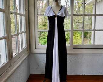 Black and White Statement Collar Maxi Dress/Vintage 1970s/Joan Leslie Cape Capelet Hostess Goddess Gown With Bodice Ring/M