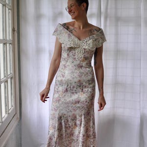 garden party tea dress attire The flattering silhouette is gently defined at the waist and flows into pleated tiers that give the dress dimension and personality Garden Party  Kay Unger