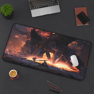 Tappetino da scrivania con scena di gioco di Monster Hunter World - Tappetino per mouse da gioco XL a tema epica battaglia drago contro cacciatore - Tappetino da gioco XL per giocatori di Monster Hunter World