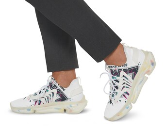 Illustrazione di un lottatore su scarpe da ginnastica in mesh da uomo / Design di un combattente atletico in stile cartone animato