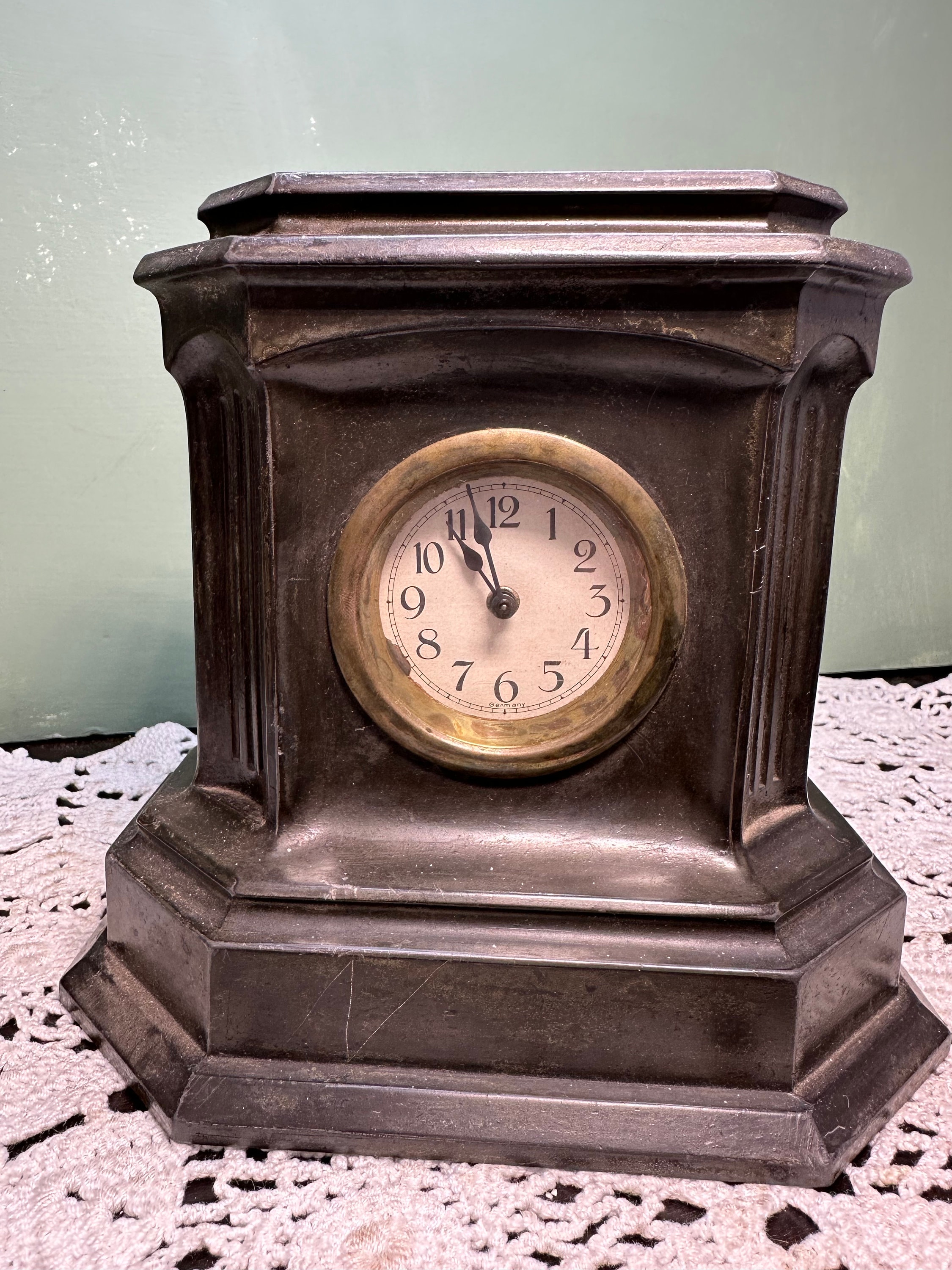 Orologio In Miniatura Per Casa Delle Bambole – Scala 1:12, Legno, Fatto A Mano UK