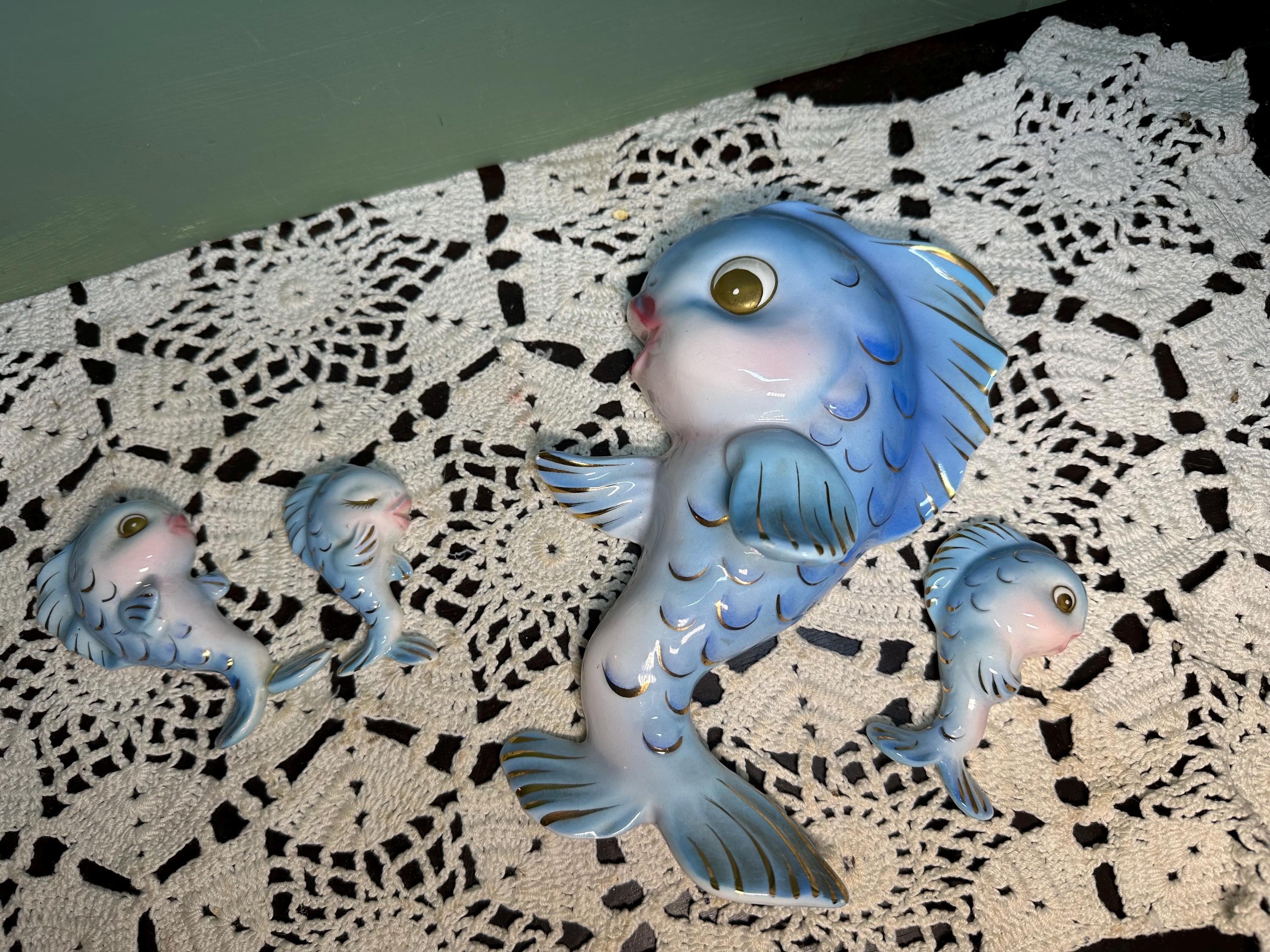 Vintage WALL FISH Adorable Pocket Fish Bathroom Retro Wallpocket