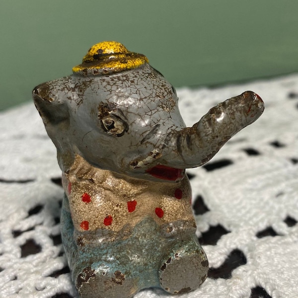 Antique mini cast iron Hubley Elephant circus painted animal adorable miniature