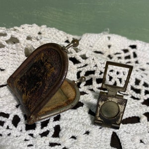 Antique Leather Case Nouveau LINEN TESTER B and L Opt Company