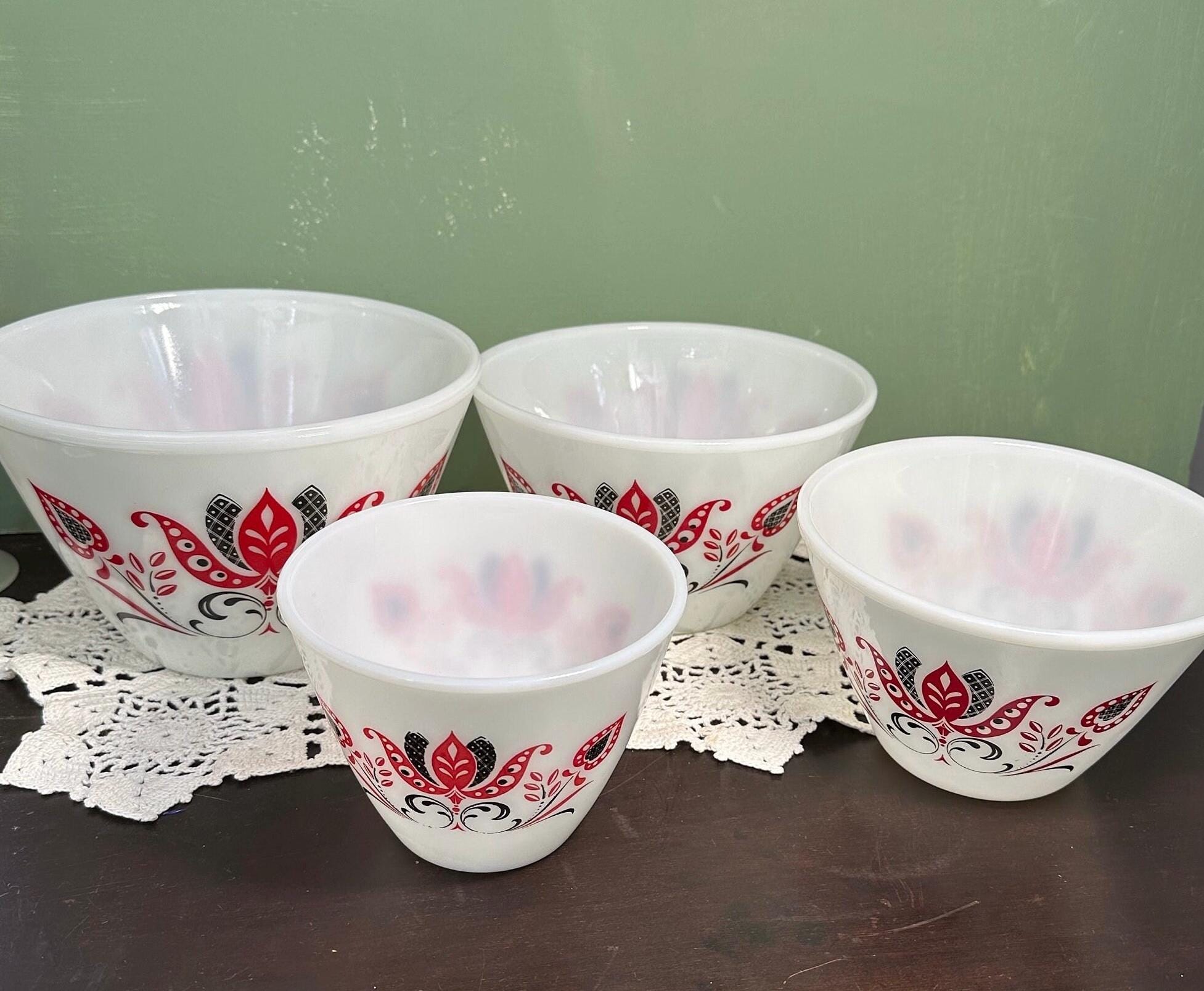 Vintage Modern TULIP Fire King Fire-king Anchor Hocking Ware