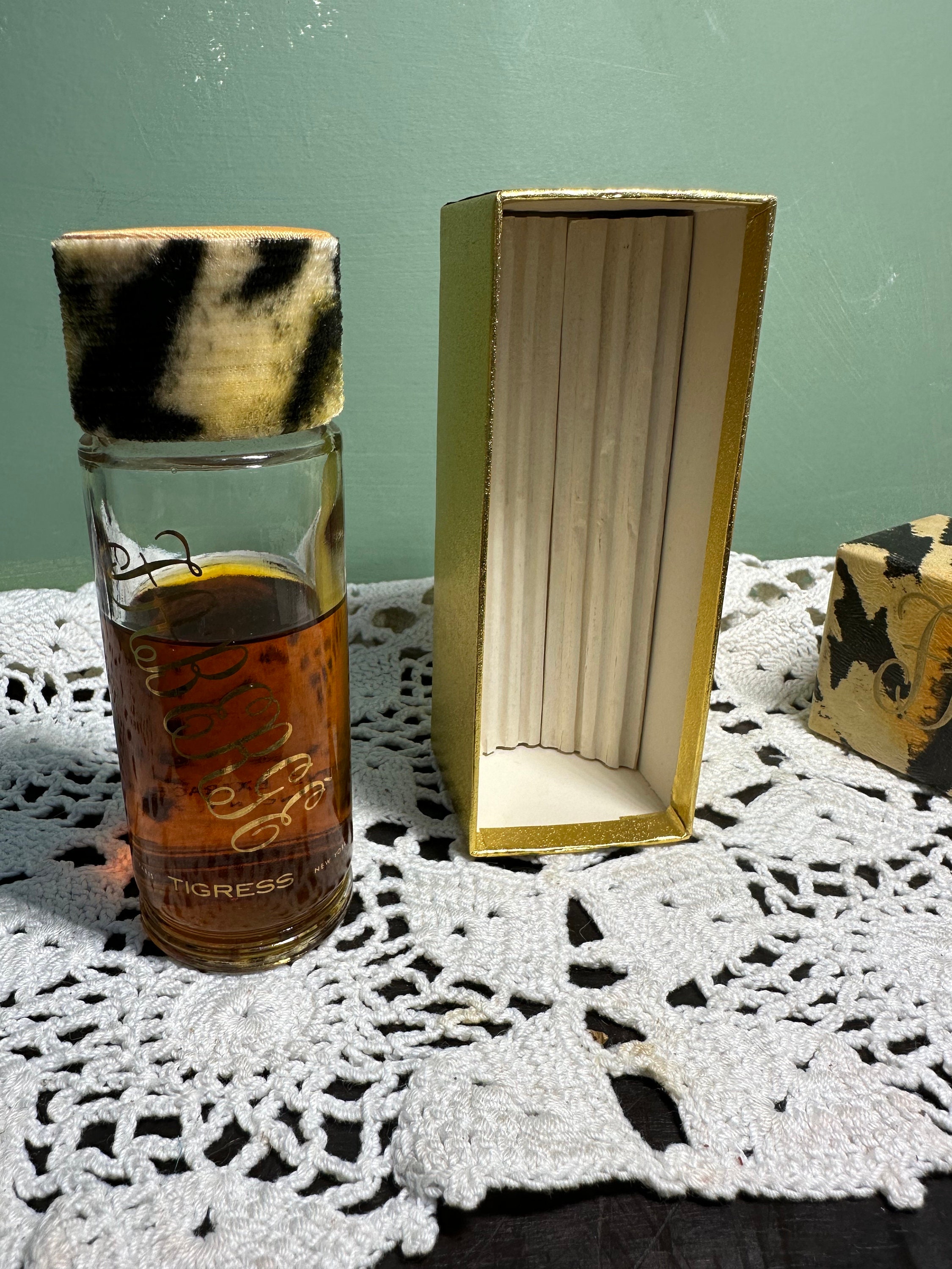 【希少】FABERGE タイグレスコロン 香水 ヴィンテージ il_fullxfull.5404274517_gmuu.jpg