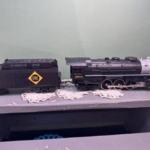 Vintage Train Lionel Lines Erie Hudson Traditional O  gauge  Engine and Coal Car Tender Railroad Original Box 6-38069