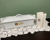 Vintage Le Creuset LOAF PAN Turrine Bread White Oven Skillet Pan Pot Kitchen enamel Cast Iron