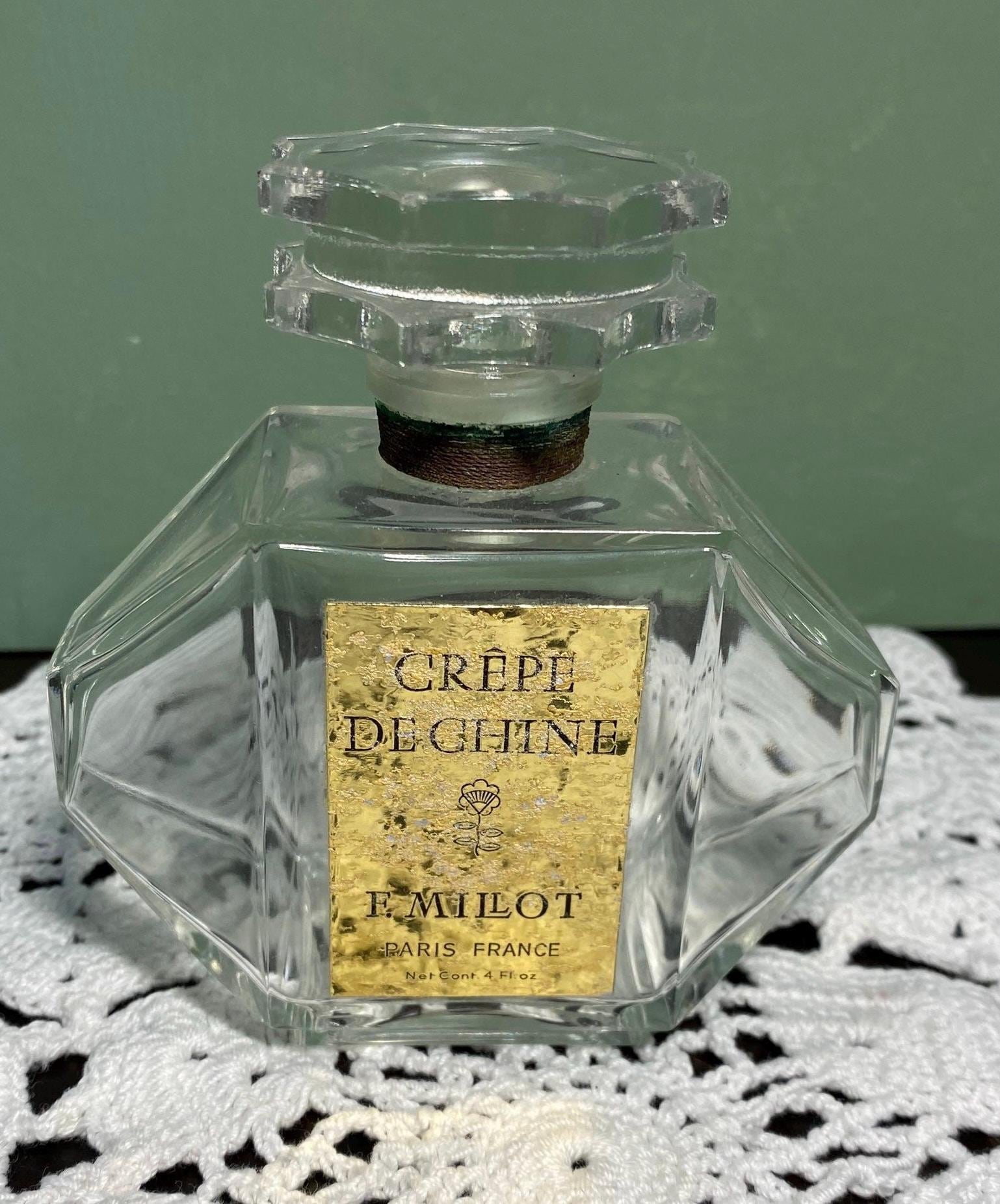 Vintage FACTICE Dummy Felix Millot Crepe De Chine Perfume Temps