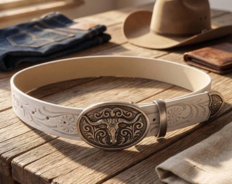 Western Cowboy Belt with Engraved Buckle, Unisex Casual Waist Belt for Jeans