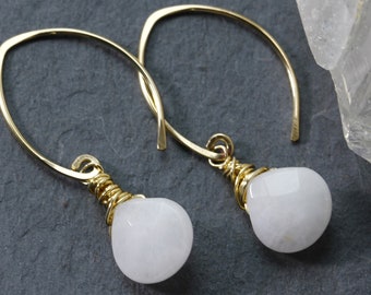 white jade 14k gold filled earrings  / wire wrapped gemstone earrings / gold filled earrings /hammered earrings /Toronto/Canadian artisan