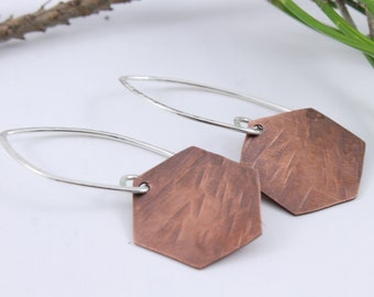 small copper hexagon hammered earrings / handmade copper earrings / rustic, boho / geometric / silver earrings / Ontario / Canadian artisan