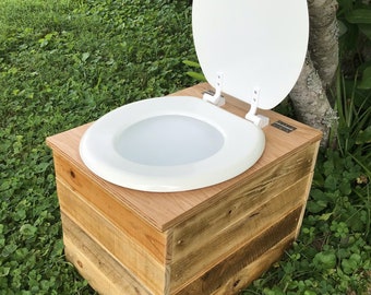 Kentucky Rustic Crapper, Composting Toilet. With Poly Finish.