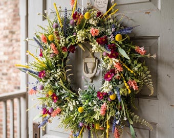 Corona de flores silvestres para la puerta principal | Corona colorida de primavera y verano | Corona floral artificial de pradera | Decoración rústica bohemia para el hogar | Regalo de inauguración de casa
