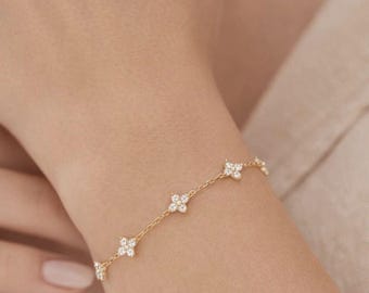 Four Leaf Flower Bracelet, Gold Silver CZ Chain, Minimalist Adjustable Jewelry