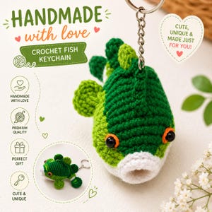 Peut inclure: Un porte-clés poisson en crochet vert et vert clair avec des yeux noirs et une bouche blanche. Le porte-clés comprend un anneau et une chaîne en métal. Le texte sur l'image inclut : HANDMADE with love, CROCHET FISH KEYCHAIN, CUTE, UNIQUE & MADE JUST FOR YOU!